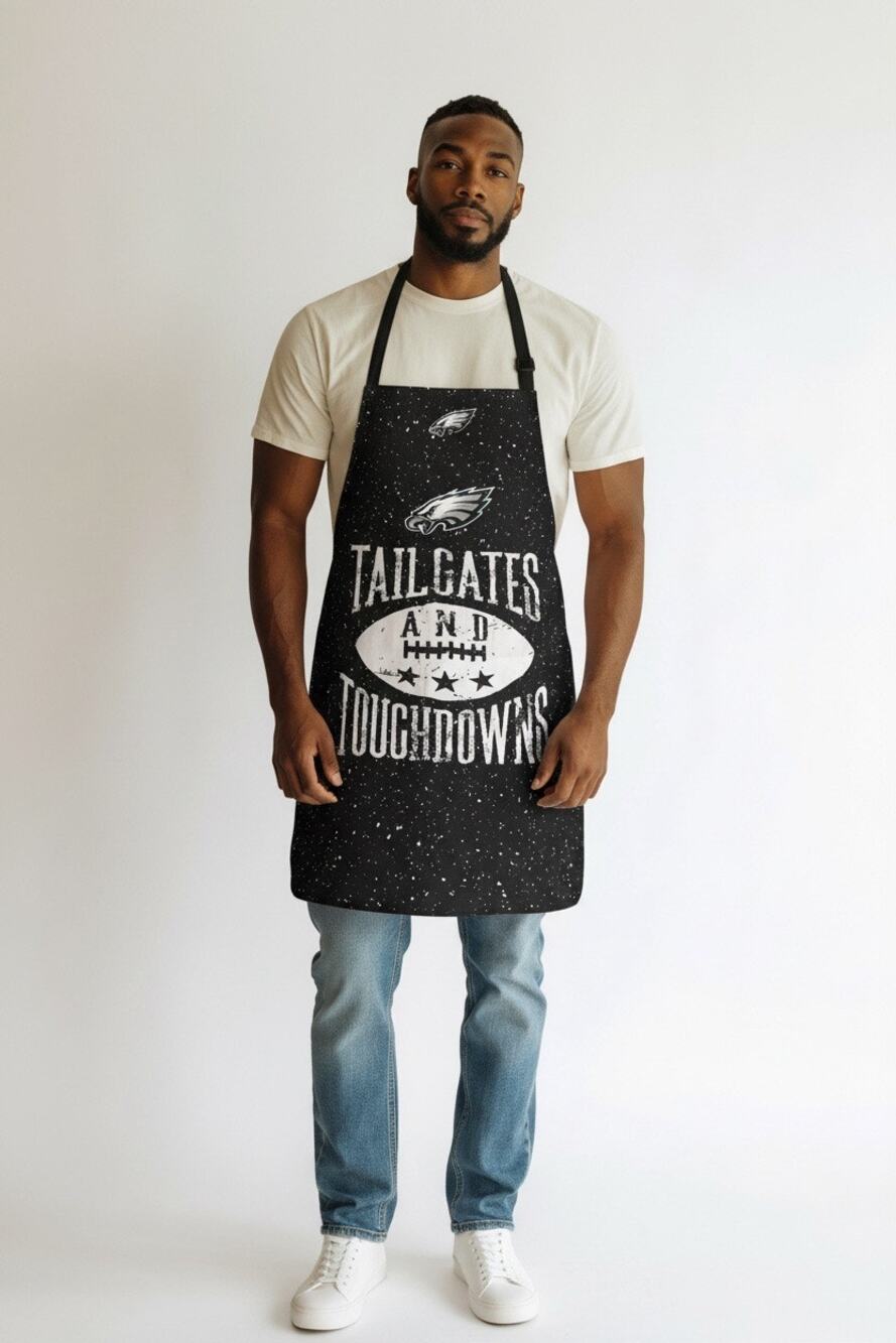 Philadelphia Eagles apron “Tailgate and Touchdowns “ Black/ White OS  NWOT